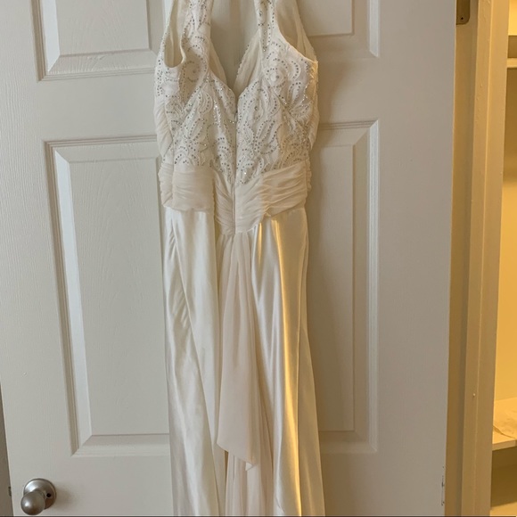 Aurora borealis gown - Picture 4 of 11